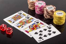 Pengalaman bermain slot dan live casino di aplikasi mobile Zelo88 yang sudah diunduh
